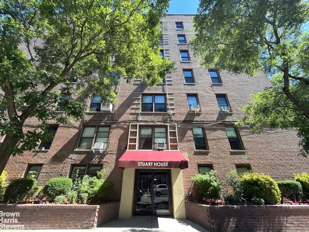 525 W 235TH Street # 6C, New York City, NY 10463