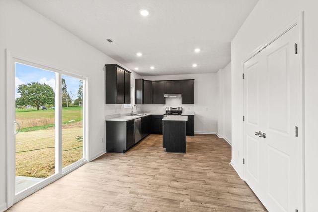 1204 N Scott Street 1204 N Scott Street, New Carlisle, OH 45344