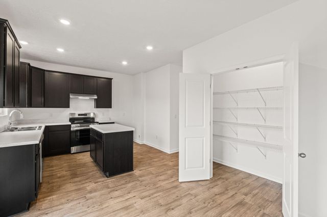 1204 N Scott Street 1204 N Scott Street, New Carlisle, OH 45344