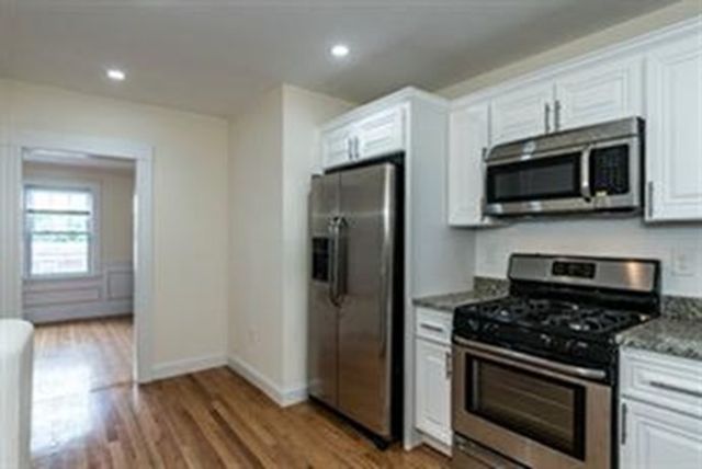 51 Leamington Rd 2, Boston, MA 02135