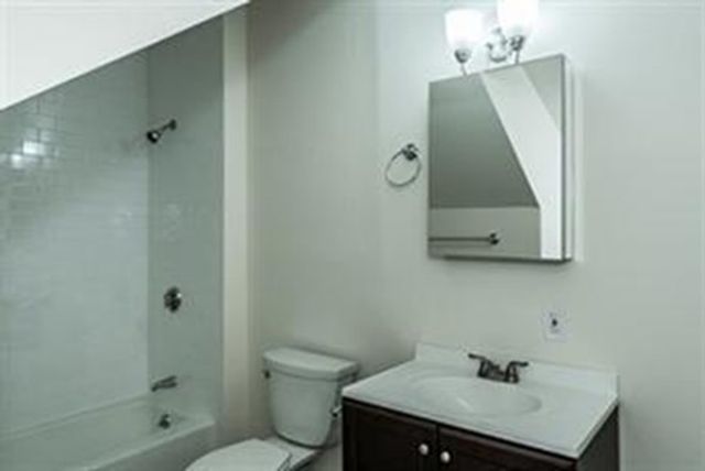 51 Leamington Rd 2, Boston, MA 02135