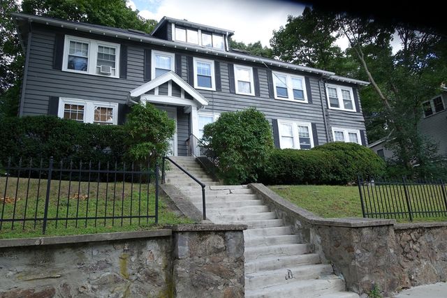 51 Leamington Rd 2, Boston, MA 02135