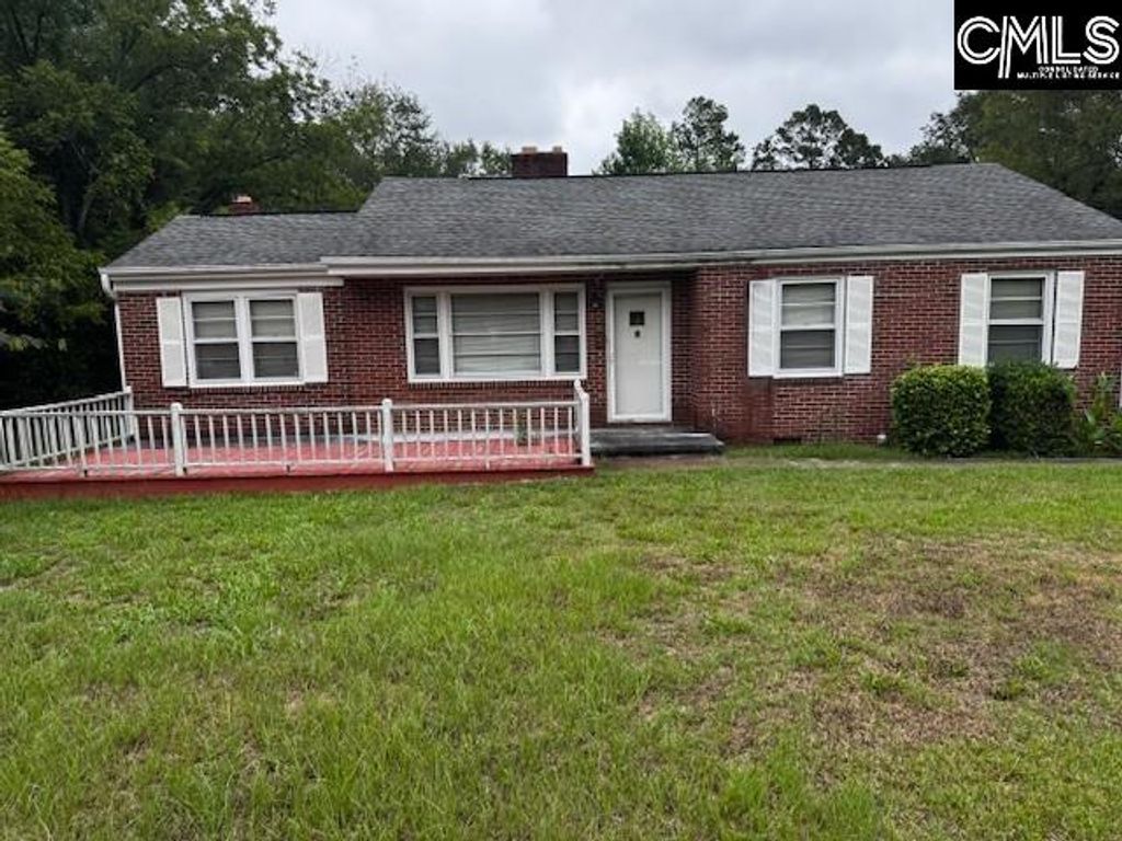 724 Saint Paul Road, Camden, SC 29020
