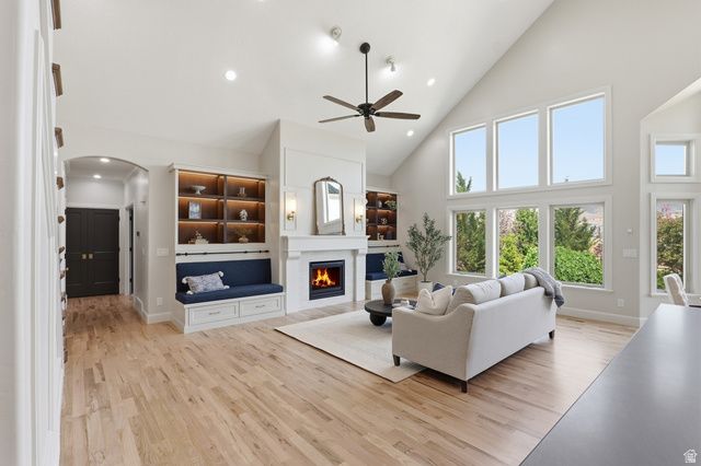 6748 W CANTERBURY DR, Highland, UT 84003
