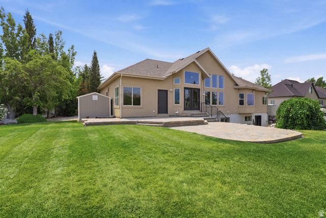 6748 W CANTERBURY DR, Highland, UT 84003