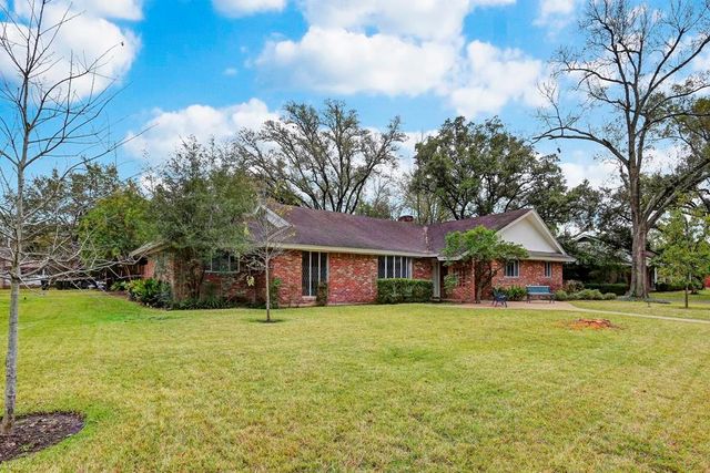 1103 River Glyn Drive, Houston, TX 77063
