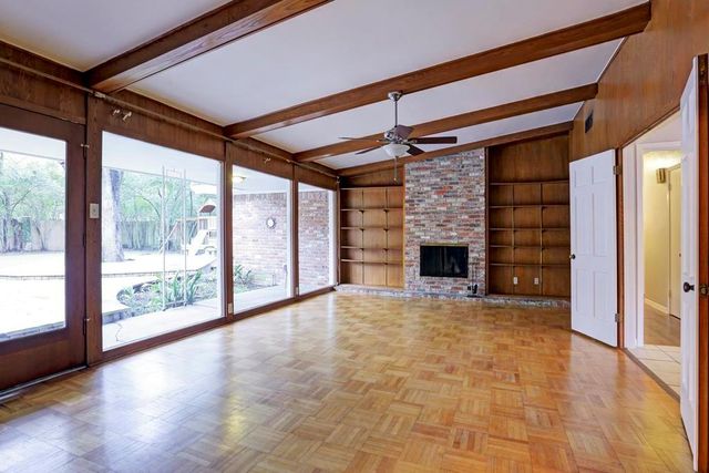 1103 River Glyn Drive, Houston, TX 77063