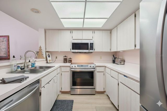 2209 UTOPIAN DRIVE E 317, Clearwater, FL 33763