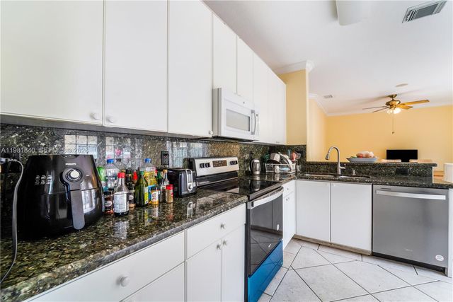 200 SW 87th Path 0, Miami, FL 33174