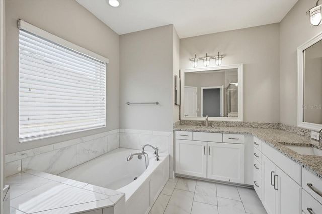 115 N ARRAWANA AVENUE 8, Tampa, FL 33609