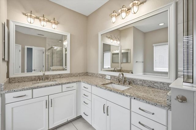 115 N ARRAWANA AVENUE 8, Tampa, FL 33609