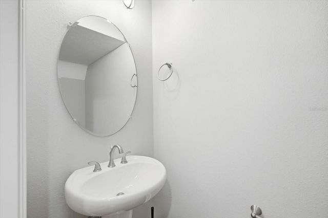 115 N ARRAWANA AVENUE 8, Tampa, FL 33609