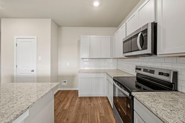 156 Wind Hill, Jarrell, TX 76537