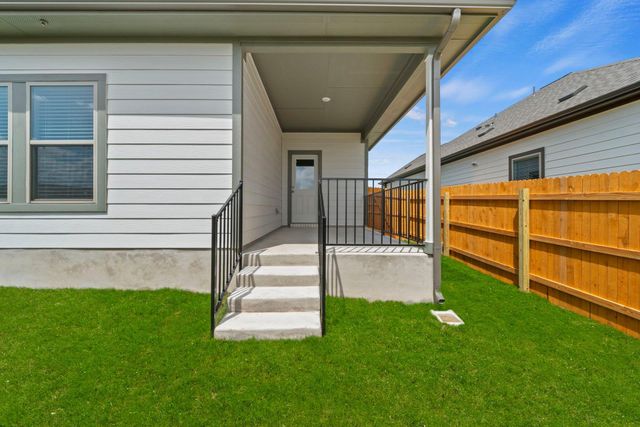 156 Wind Hill, Jarrell, TX 76537