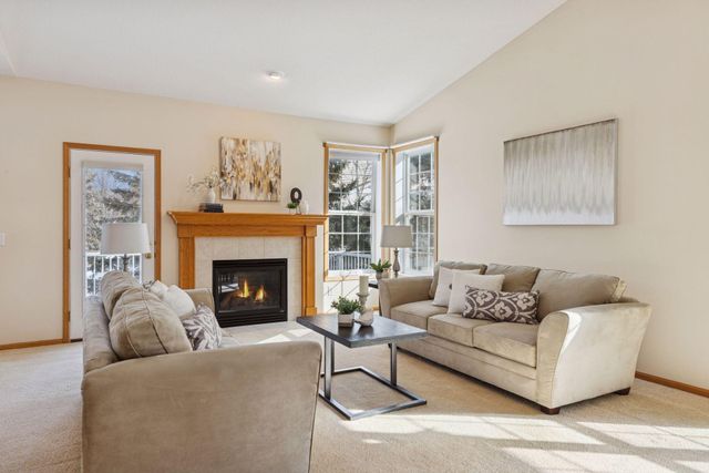 7174 Arthur Drive, Woodbury, MN 55125