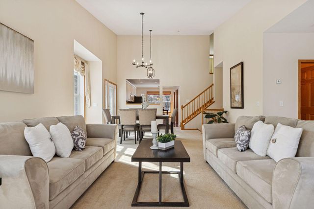 7174 Arthur Drive, Woodbury, MN 55125