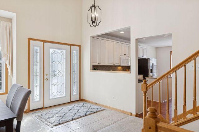 7174 Arthur Drive, Woodbury, MN 55125