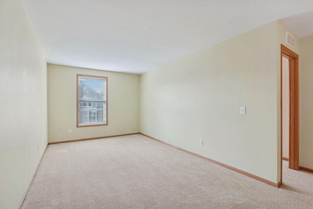 7174 Arthur Drive, Woodbury, MN 55125