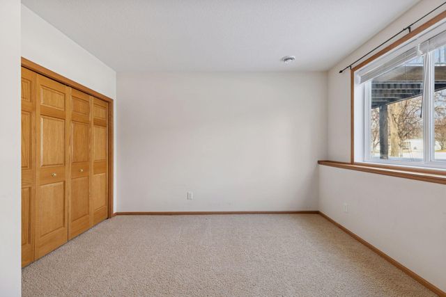 7174 Arthur Drive, Woodbury, MN 55125