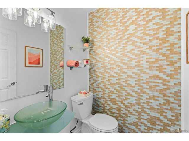 1542 Chambers Dr, Boulder, CO 80305