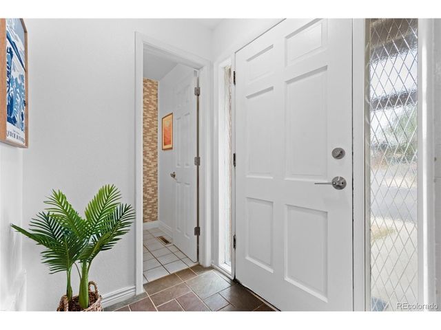 1542 Chambers Dr, Boulder, CO 80305