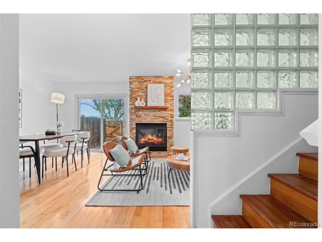 1542 Chambers Dr, Boulder, CO 80305