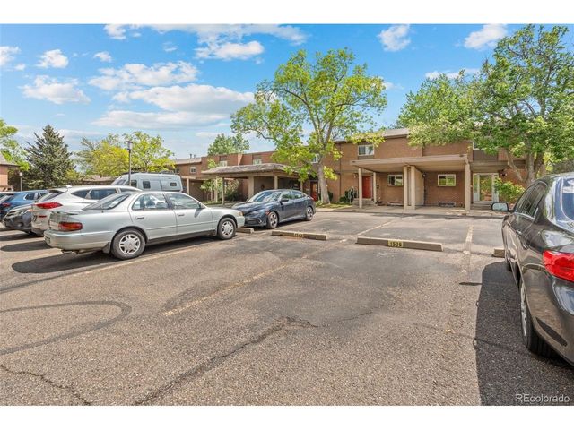 1542 Chambers Dr, Boulder, CO 80305