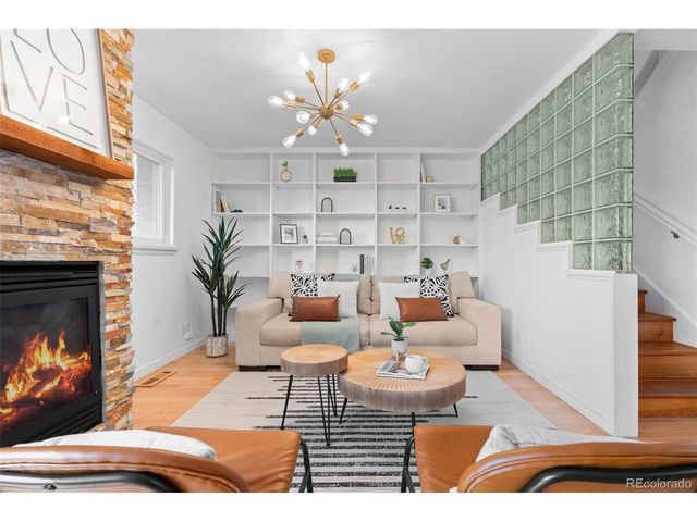 1542 Chambers Dr, Boulder, CO 80305
