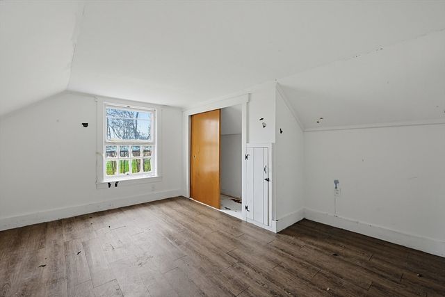 321 Townsend Hill Rd, Townsend, MA 01469