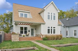1347 Forest Avenue, Des Moines, IA 50314