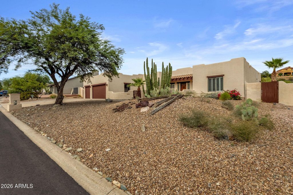 14972 E MARATHON Drive, Fountain Hills, AZ 85268 — photo 2