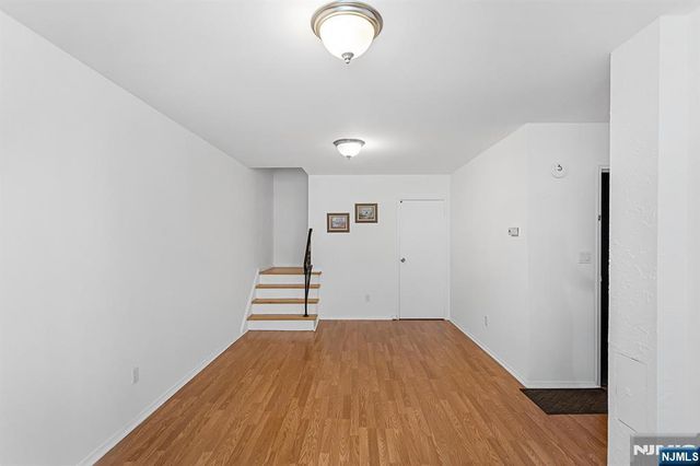 25 River Road B11, Nutley, NJ 07110
