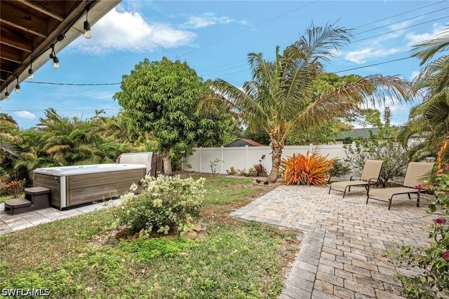 645 101st AVE N, Naples, FL 34108