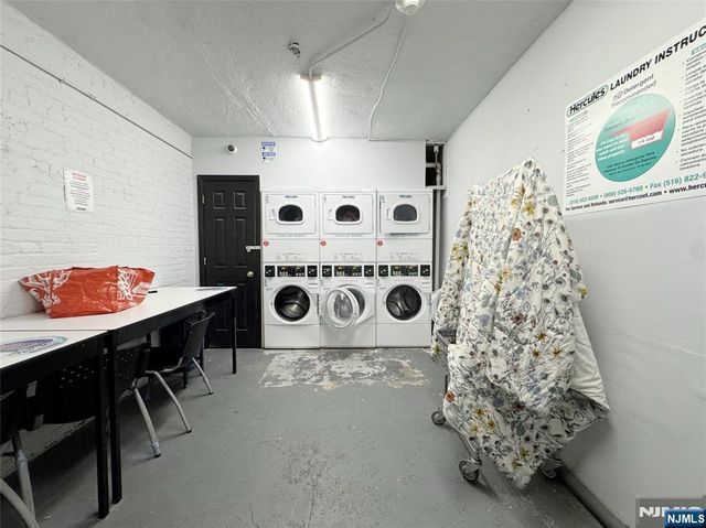 101 73rd Street 32, North Bergen, NJ 07047