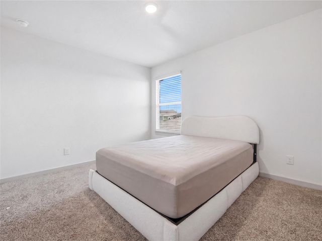515 Millbrook BLVD, San Marcos, TX 78666