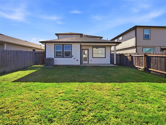 515 Millbrook BLVD, San Marcos, TX 78666