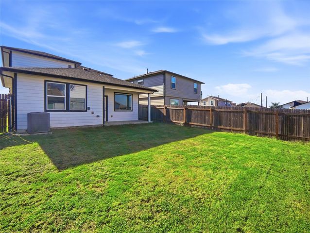 515 Millbrook BLVD, San Marcos, TX 78666