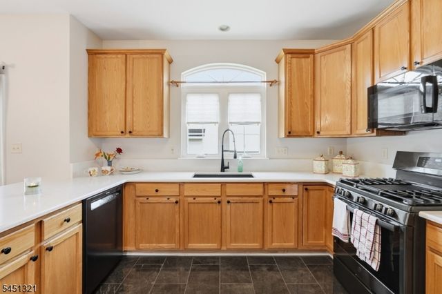 74 Kelly Way, South Brunswick Twp., NJ 08852