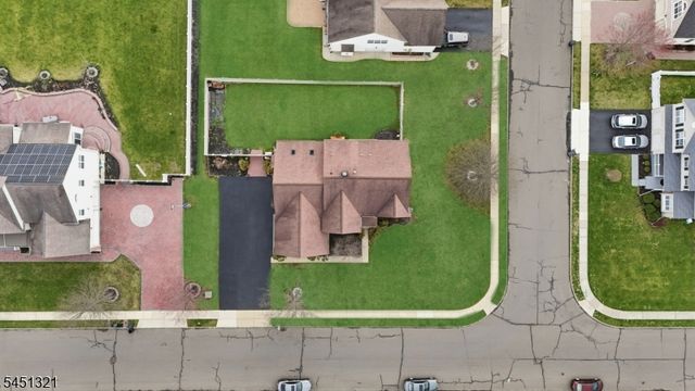 74 Kelly Way, South Brunswick Twp., NJ 08852
