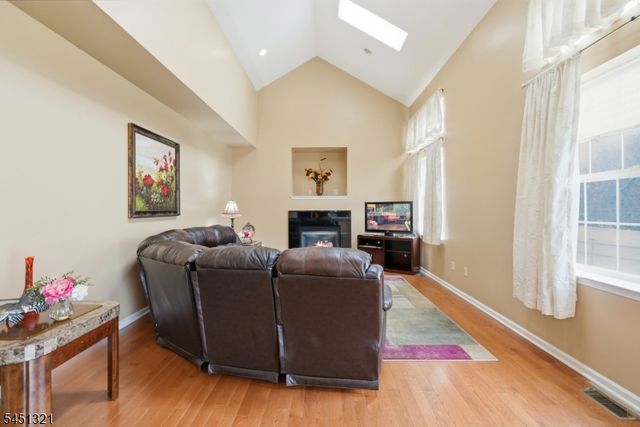 74 Kelly Way, South Brunswick Twp., NJ 08852