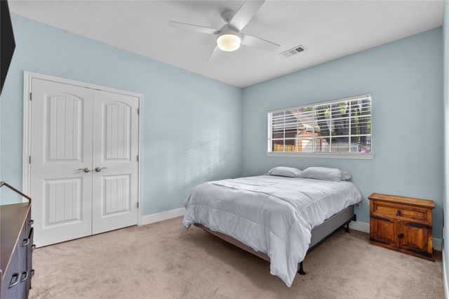 816 Sherwood Forest Drive, Dickinson, TX 77539