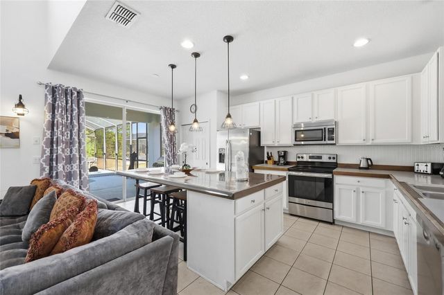 844 ORANGE COSMOS BOULEVARD, Davenport, FL 33837