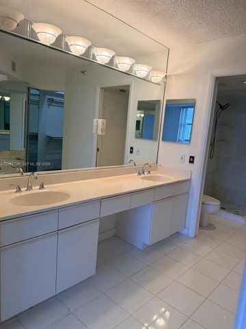 19101 NE 36th Ct 1801, Aventura, FL 33180