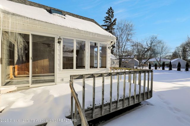 610 Kedzie Street, East Lansing, MI 48823