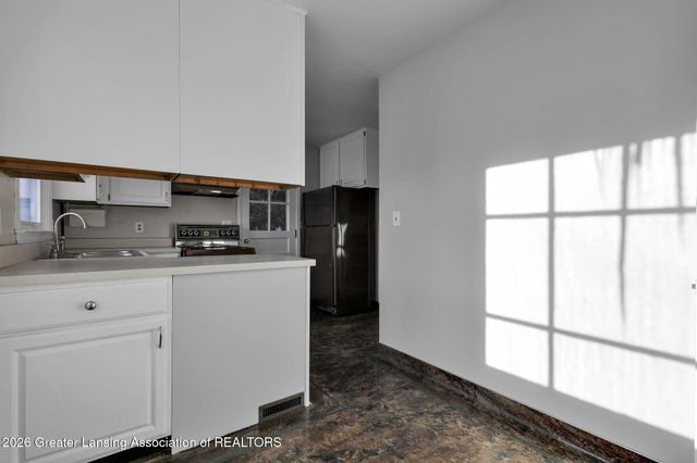 610 Kedzie Street, East Lansing, MI 48823