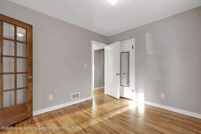 610 Kedzie Street, East Lansing, MI 48823