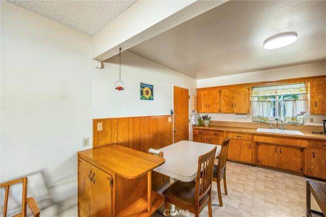 1319 Stillman, Redlands, CA 92374