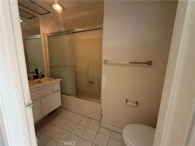 7515 Winnetka Avenue 108, Winnetka, CA 91306