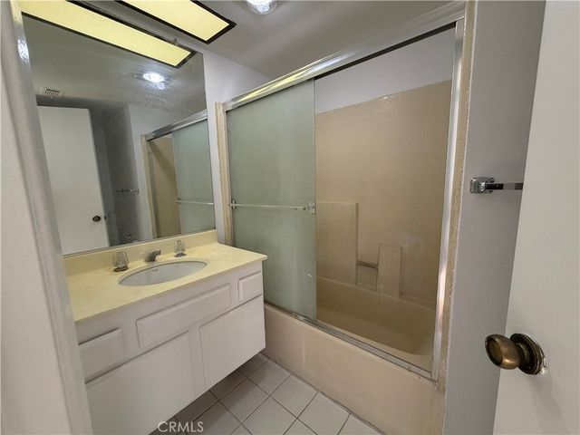 7515 Winnetka Avenue 108, Winnetka, CA 91306