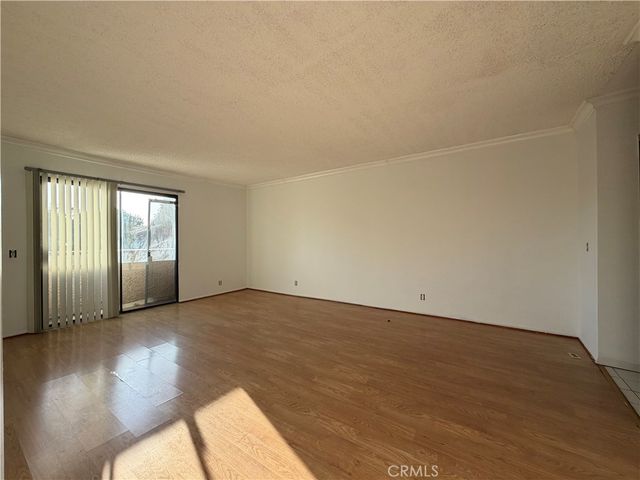 7515 Winnetka Avenue 108, Winnetka, CA 91306